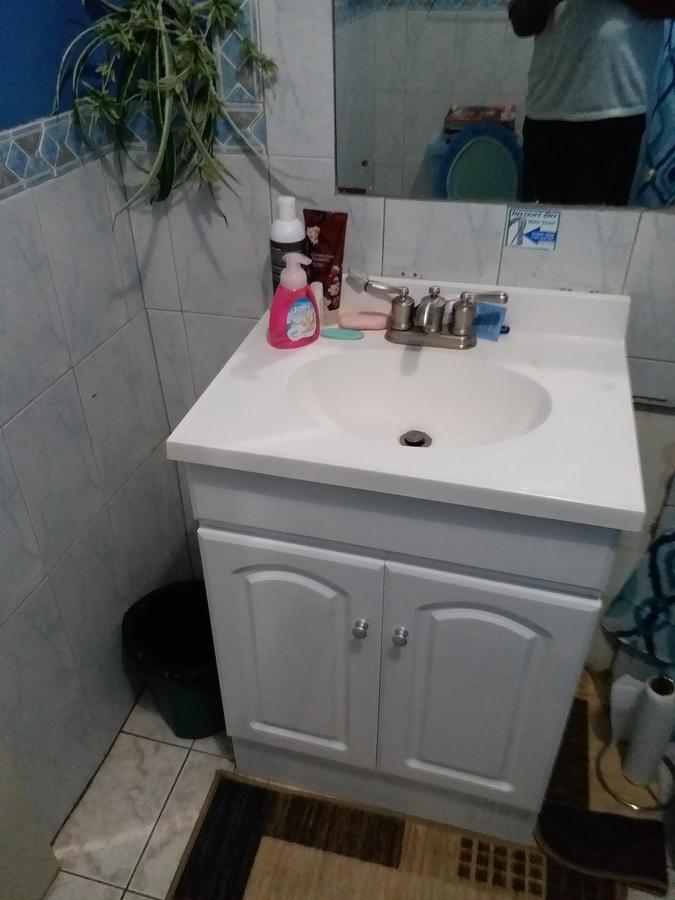 Cozy Apartment 3 كينغستون المظهر الخارجي الصورة